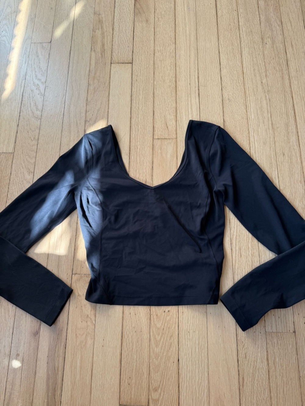 LULULEMON ALIGN Long sleeve Top in Black Nulu fabric Size 4 EUC